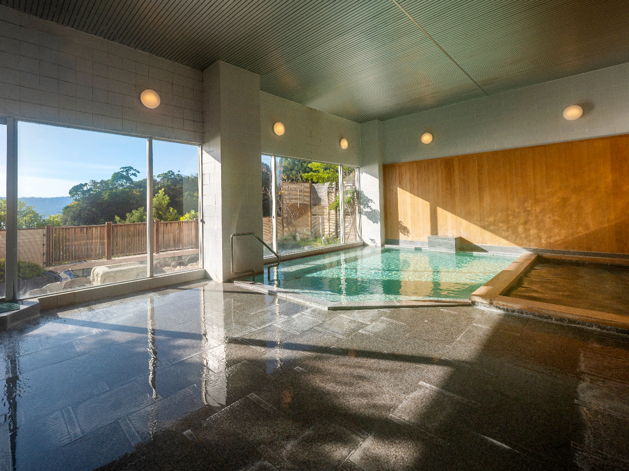 大浴場「彩海」内湯