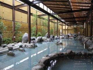 【お気軽に入浴☆プラン】\現地払い/◆消毒、検温、営業時間変更などコロナ対策中♪タオル浴衣なしなのでお安く湯河原温泉を満喫◆【カップルやファミリーにもおすすめ】