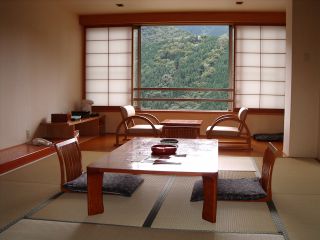 お部屋一例☆ゆったりとおくつろぎいただけます。