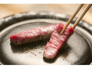 最高級A5等級の飛騨牛ステーキをお召し上がりいただけます。写真はイメージです。