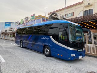 送迎用大型バス(この他にマイクロバスで送迎させていただく場合があります)