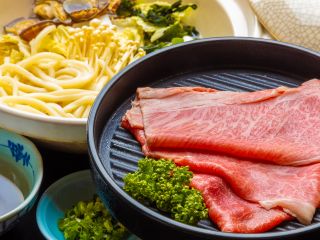 蒲郡名物「ガマゴリうどん」に幡豆和牛付!!