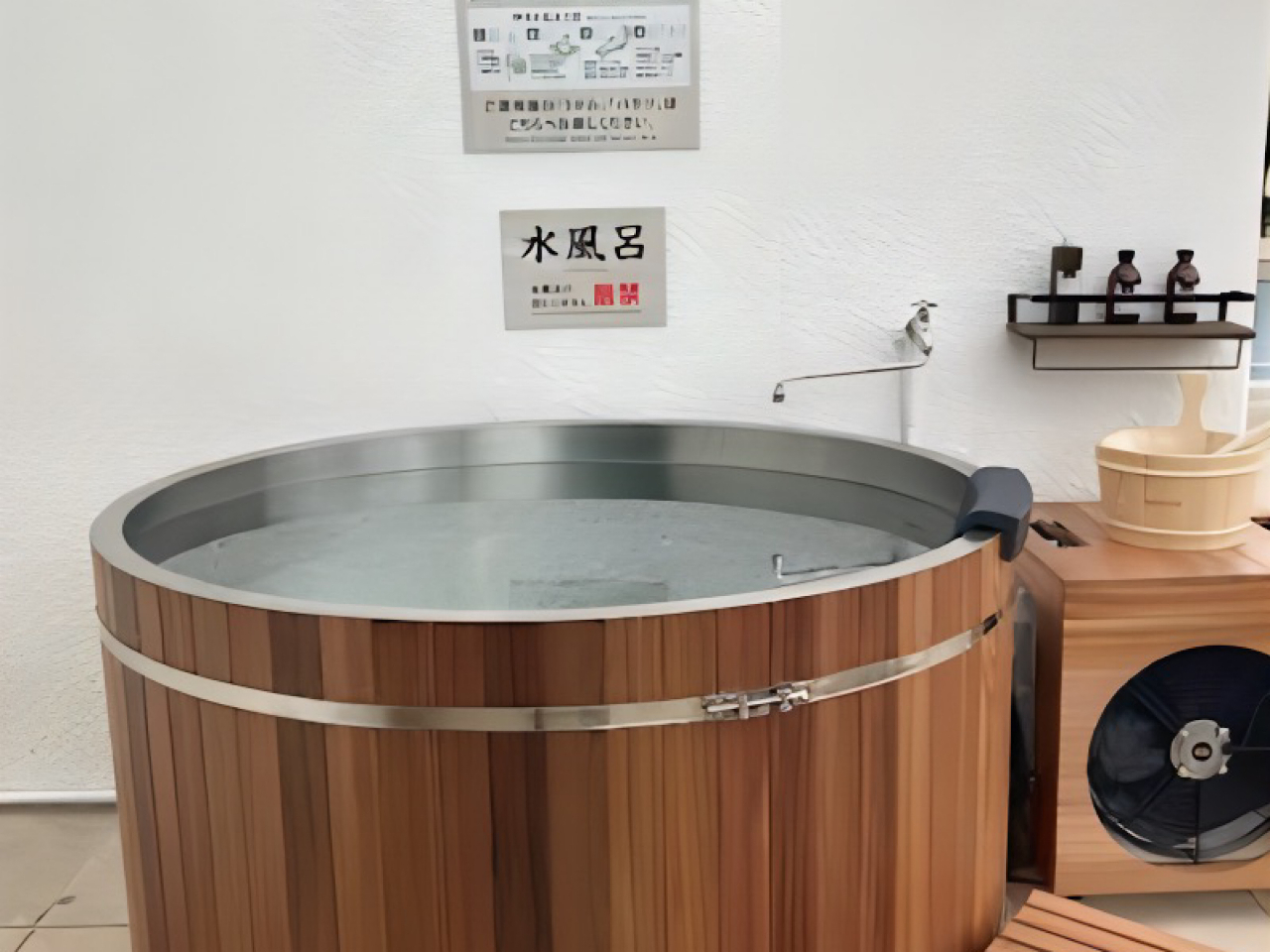 サウナの後は水風呂でととのう!