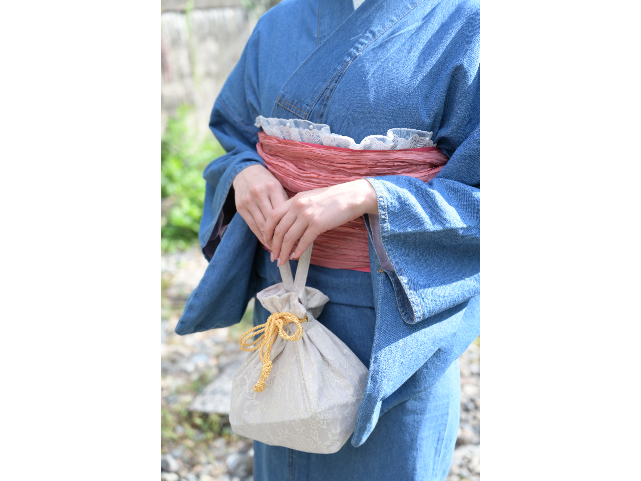 巾着も着物に合わせて無料でお選びいただけます。