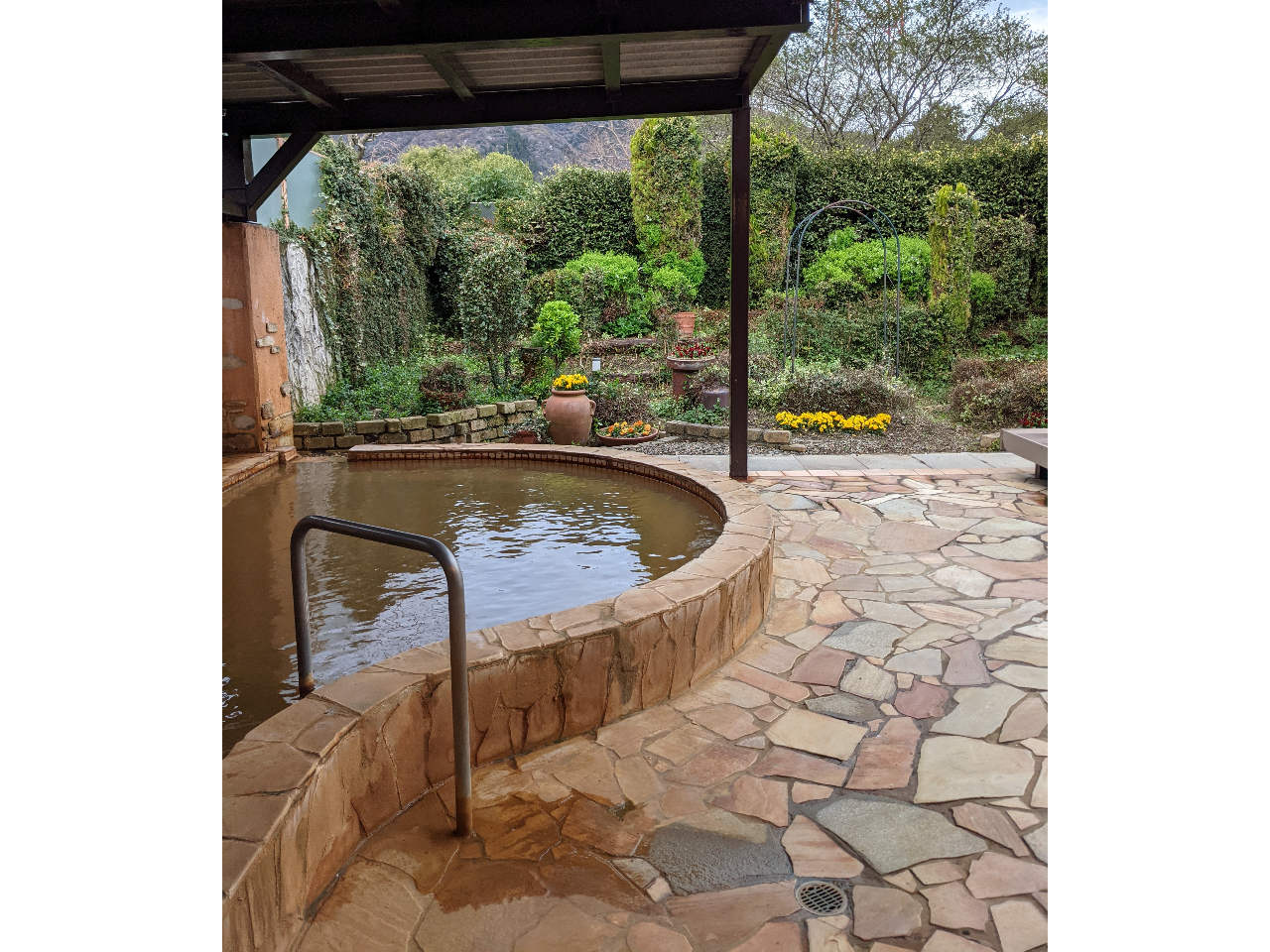 \2023年3月リニューアルオープン/【日帰り温泉:本館♪】雄大な養老山脈を望め...