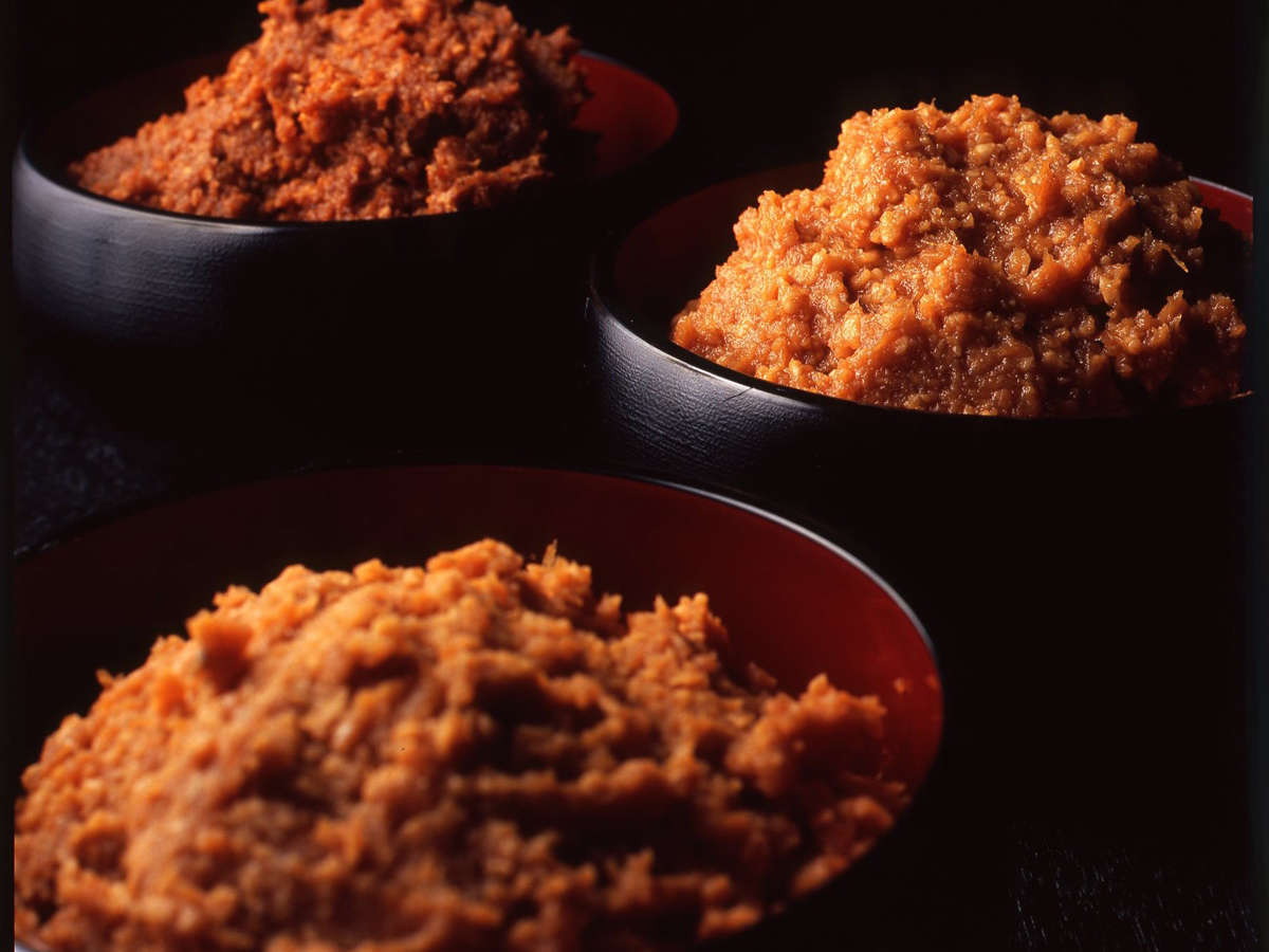 大原名物「味噌鍋」に使われる自家製のお味噌。姉妹店「味噌庵」でお買い求めいただけます。