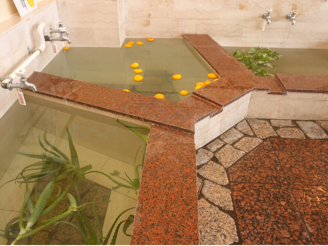 ʎ򑐂ԓւ蕗CBRQ̃c{łBŎRɉxĂ܂̂łD݂̉xł肭B