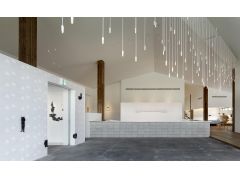 「片岡温泉」 フロント