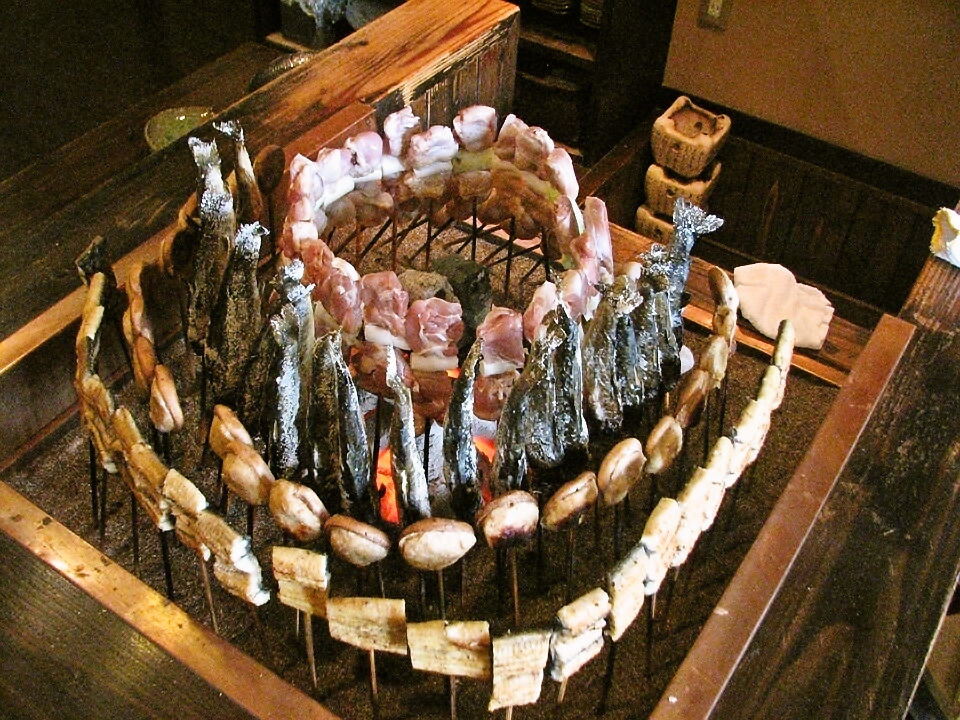 Âɗ邨ɂ炾܂A܊ׂĂŎlGō̘IVCłB