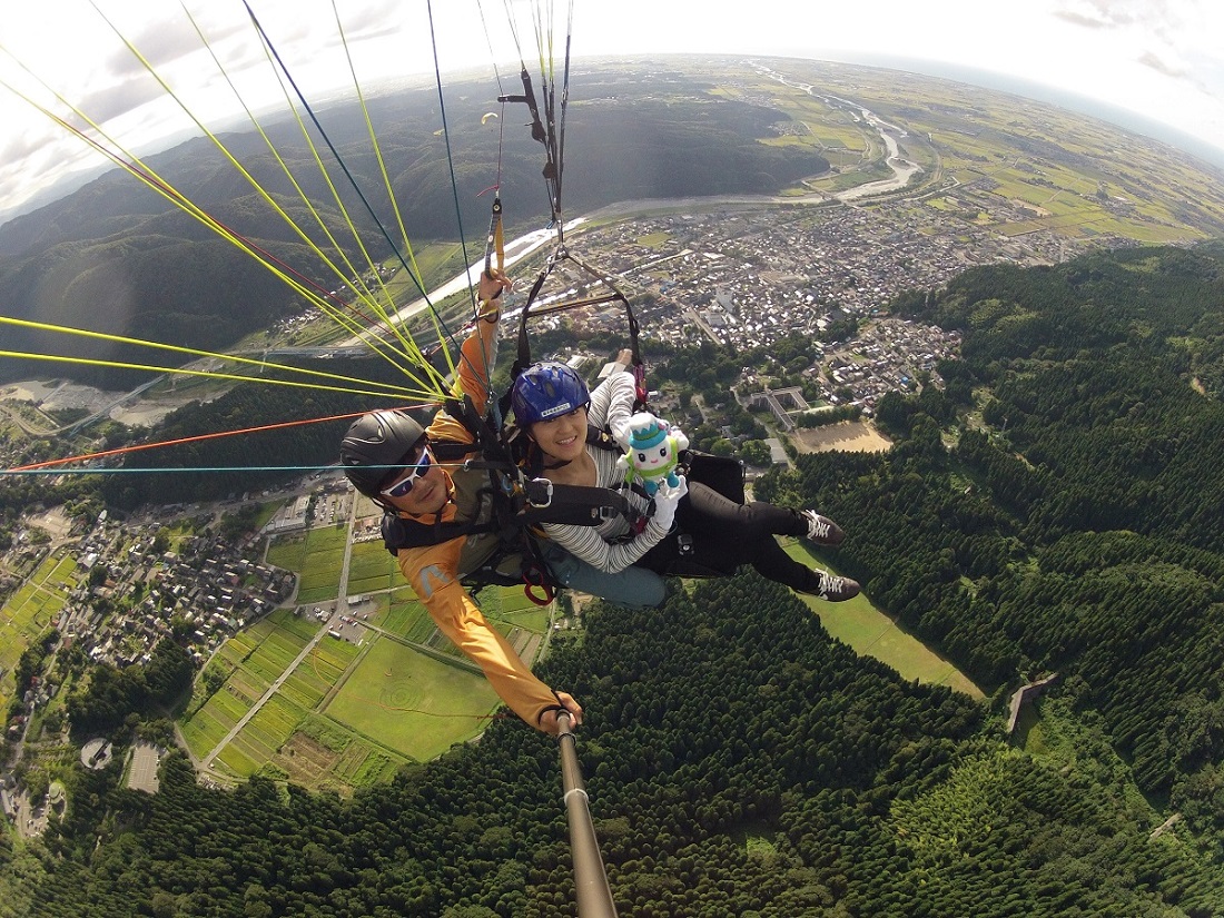 pCbgɂ󒆎Be𖳗T[rXIʐ^̂n̓f[^ŁBSNSɃAbvĊL悤IiSlABeoȂꍇ܂Bj