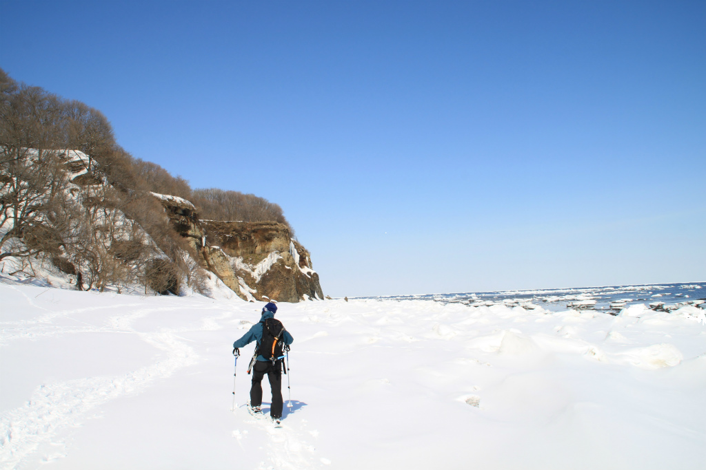2026年冬 貸切!感動絶景の網走氷爆と流氷スノーシュー午後の部13:30 宿泊...