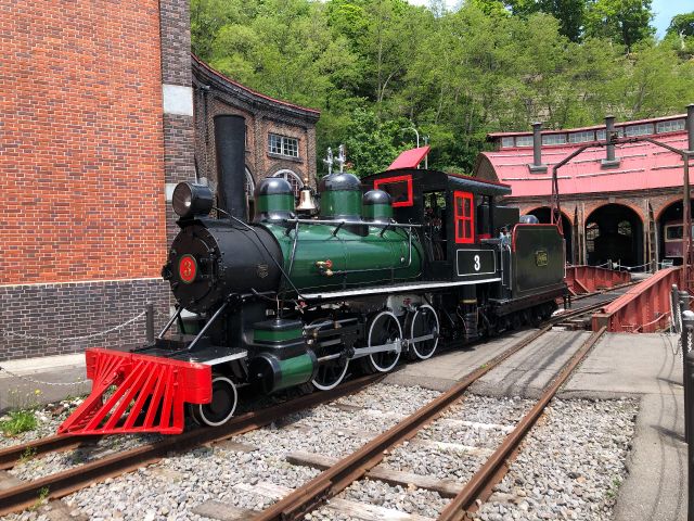 総合博文館・アイアンホース号