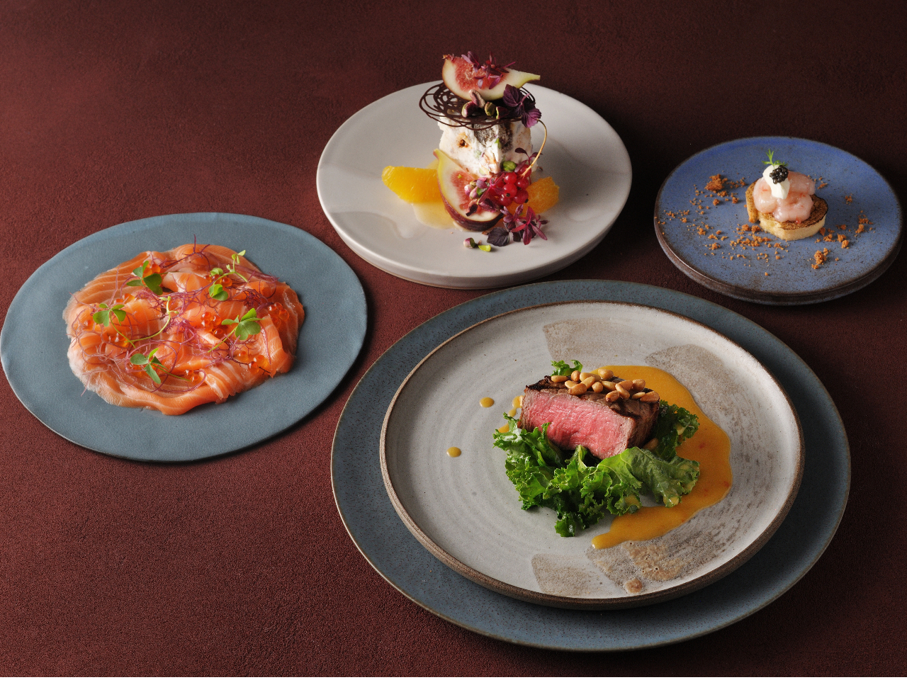 ���C�u�Ƌ��ɂ��H�������y���݂��������܂��B(�f�B�i�[�R�[�X�C���[�W�摜)