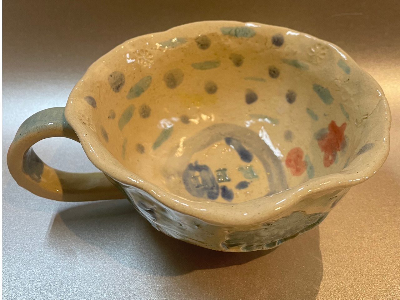 金土日開催！【手びねり体験／茶碗作り！】誰でもお気軽に手回しろくろ