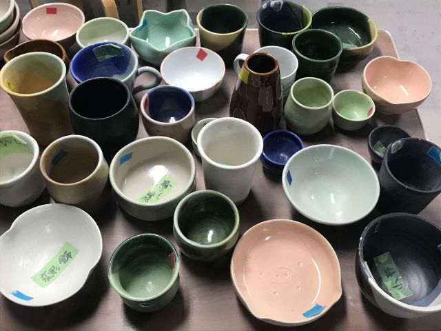 沢山のサンプルから選べます 色々な形、サイズが取り揃えてあります。決めるのに時間が掛かるとおもいますよ