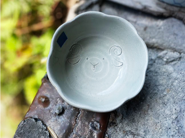 niɂ̏Ŗ͗l`܂@̍DȖ͗lAGRɋLOɕ`Ă݂ĉA]ĉ