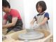 お子様ももちろんOK!電動ロクロコースは4歳から体験できます。(手びねりコースは3歳からOK)