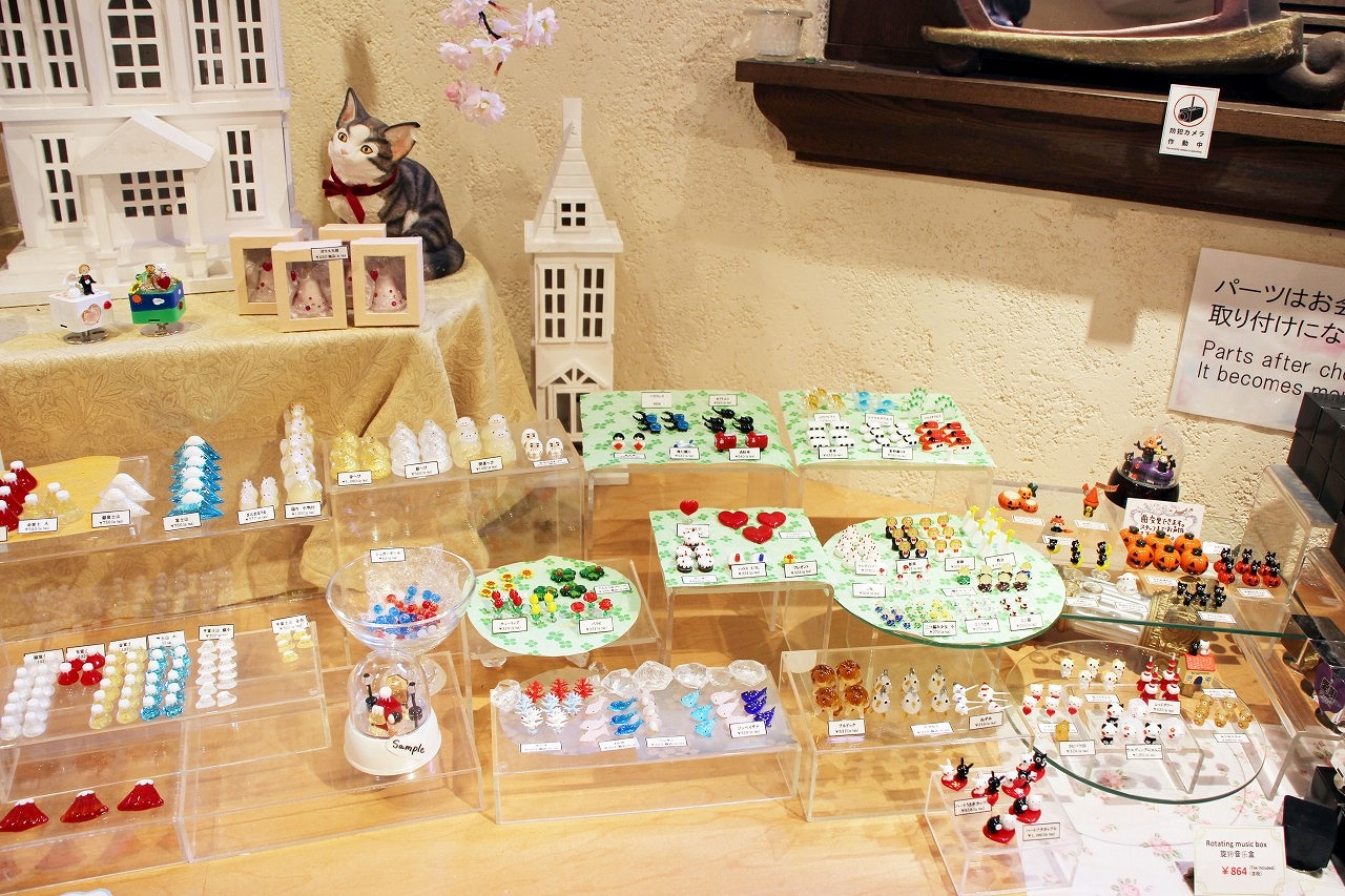 好きなパーツを組み合わせて自分だけのオリジナルオルゴールを作ろう♪