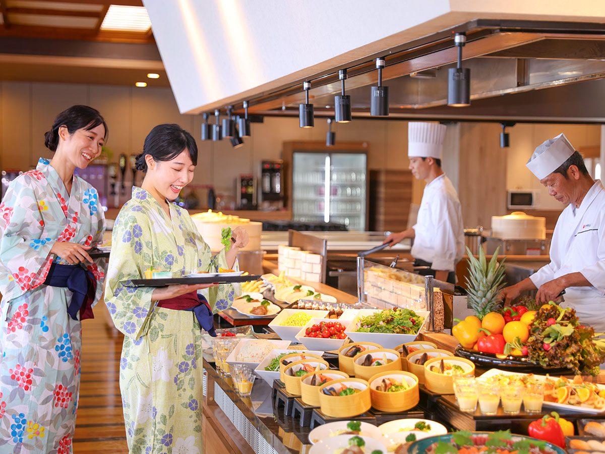 ̂ql̖ڂ̑OŒ郉CuLb`ł́AłĂpӂĂ܂