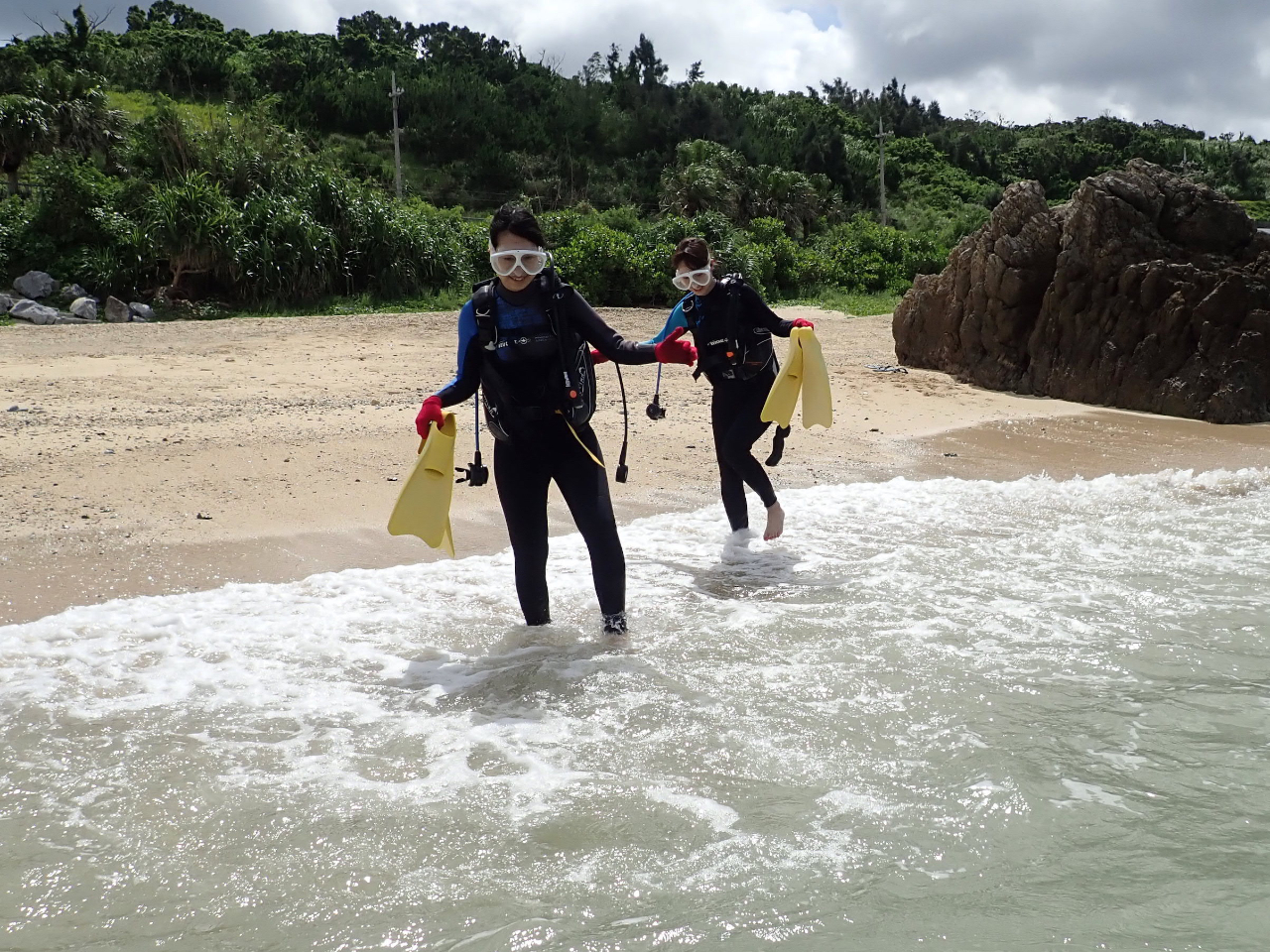 ゴリラチョップ 体験ダイビング ビーチエントリー