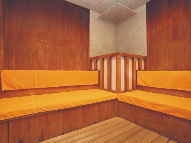 心地よい発汗でデトックス。心も体もリフレッシュできる本格サウナです。
