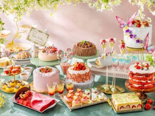 12月27日(土)から開催。スイーツビュッフェ「Strawberry Fairy Garden」