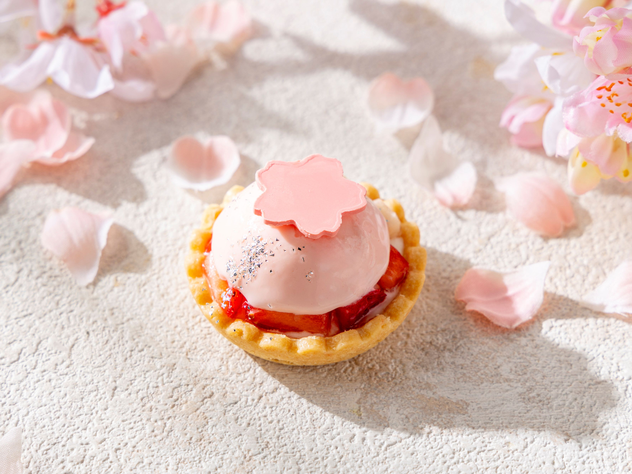 �u���ƃX�g���x���[�̃��A�`�[�Y�^���g�v�^���g���n�̏�ɂȂ߂炩�ȃ��A�`�[�Y���i��A�p�؂�ɂ���䕂��̂��܂����B