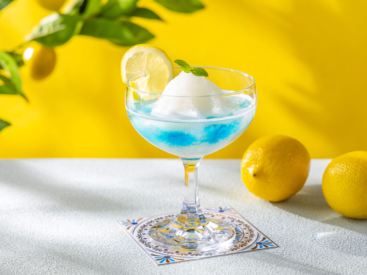 �V�`���A�����O���j�[�^�����`�[�t�ɂ����X�y�V�����h�����N�uLimone Azzurro(�����[�l�E�A�b�Y�[��)�v