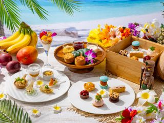 色鮮やかな南国フルーツでリゾート気分を満喫する「Hawaiian Afternoon Tea(ハワイアンアフタヌーンティー」