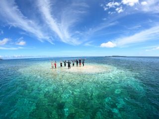 日々、形や大きさが変わるバラス島。近年は干潮時のみ上陸できます。