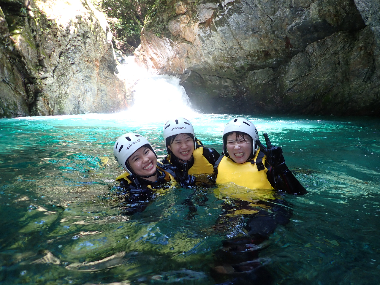 LjIjO͂ȂɓȐ̒ł̃ANeBreBł