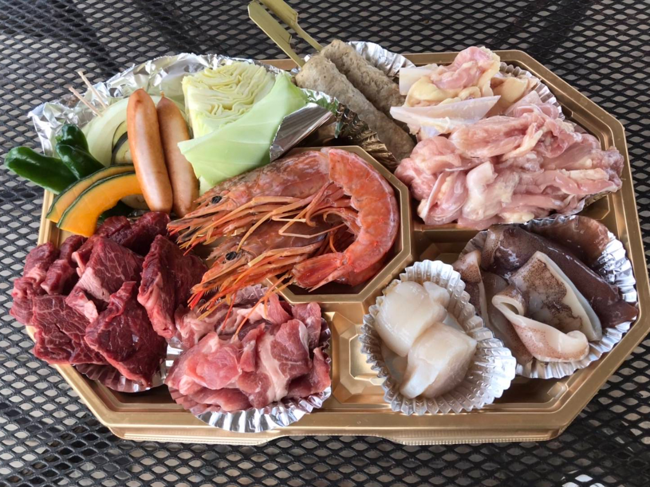 手ぶらでOK!ビーチの見えるテラスで★シーサイドBBQ★