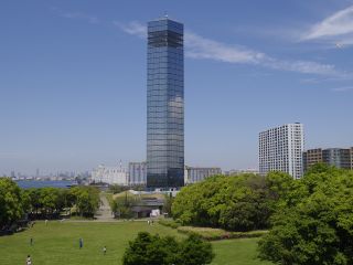 〜千葉ポートタワー〜千葉港を中心とした京葉工業地帯から始まり、東京湾アクアラインや東京スカイツリーなど東京湾の風景を望むことができます♪