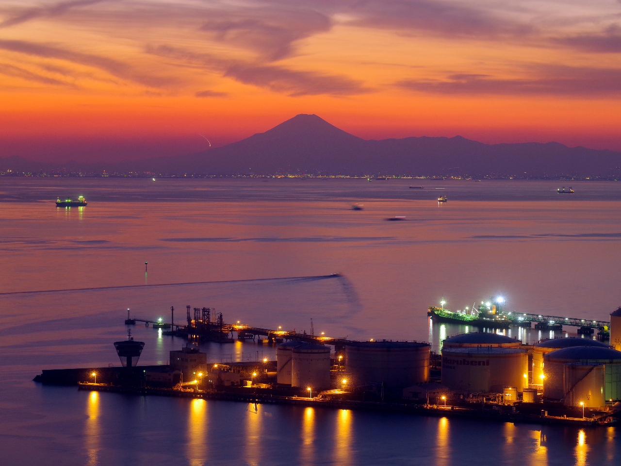 `][i`ԂłȂpz̗[f炵|[g^[ł