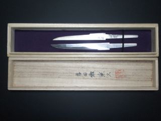 イニシャルを入れるなど世界に一つのオリジナル小刀製作★