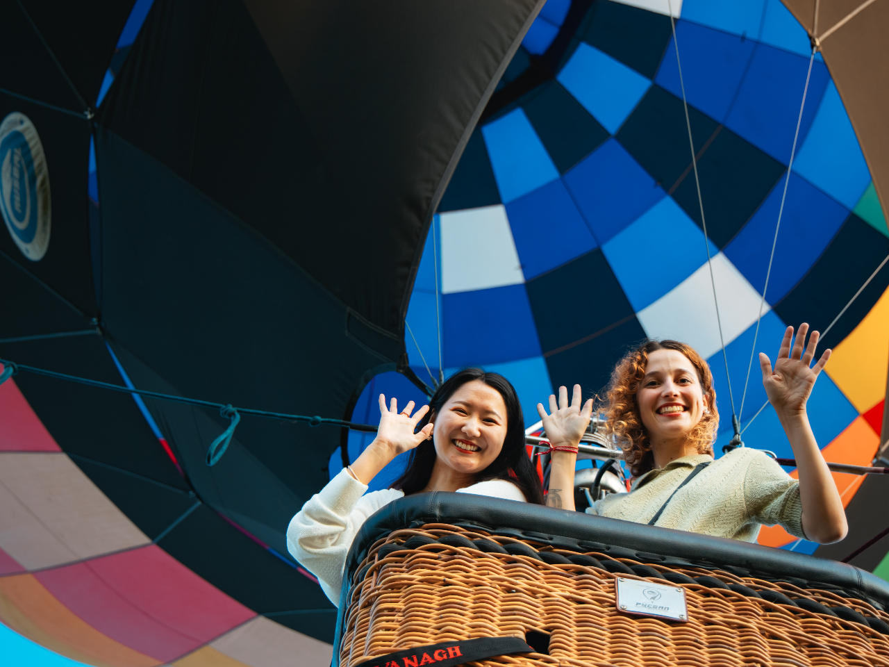 最高高度1000mの世界へ!風の赴くまま、一生忘れることのできない爽快な空の冒険へ皆さんをお連れします。