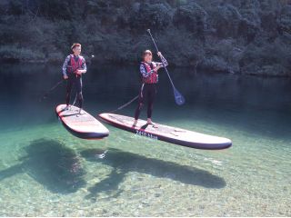 天気のいい日にはこのように川に浮かんでいるようなお写真が撮れますよ!