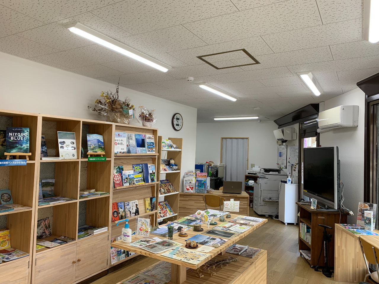 ̒όɂ͊όX|bg̃ptbgނ܂̂Ő񂨗肭B