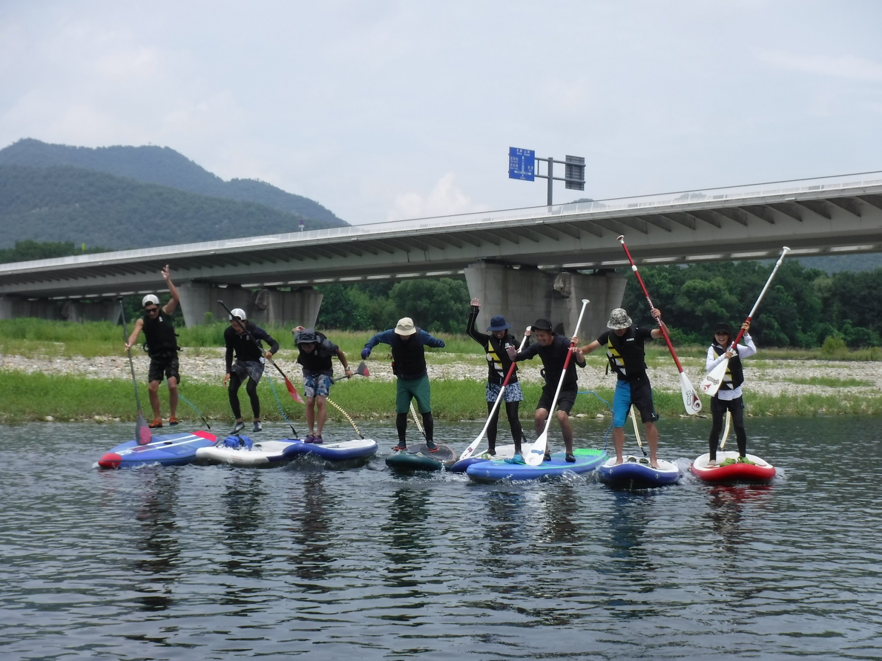 岐阜 長良川 岐阜城をバックに清流をのんびりお気楽長良川supツアー フリーク じゃらん遊び体験