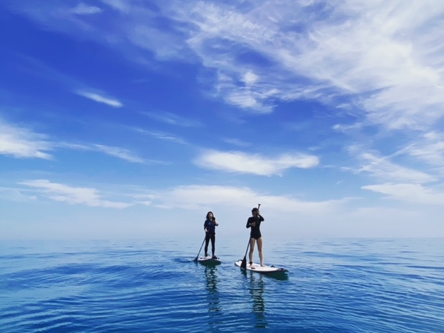 慣れてきたら立ち上がって漕いでみましょう!徐々にバランスが取れるようになってきます。それぞれのペースで行います。