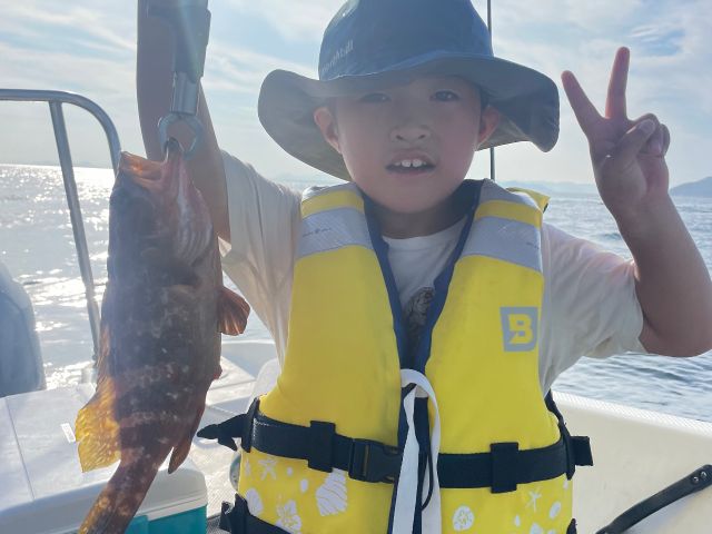 子供さんが釣れるとほっとします。