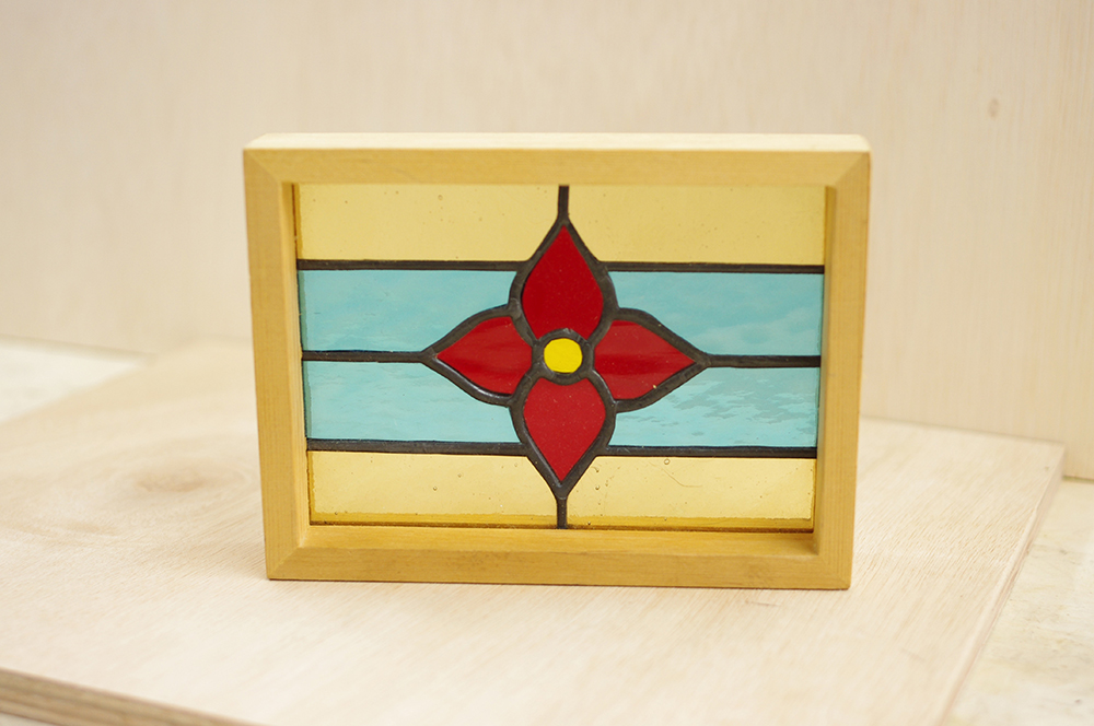 ステンドグラスのフラワーパネル