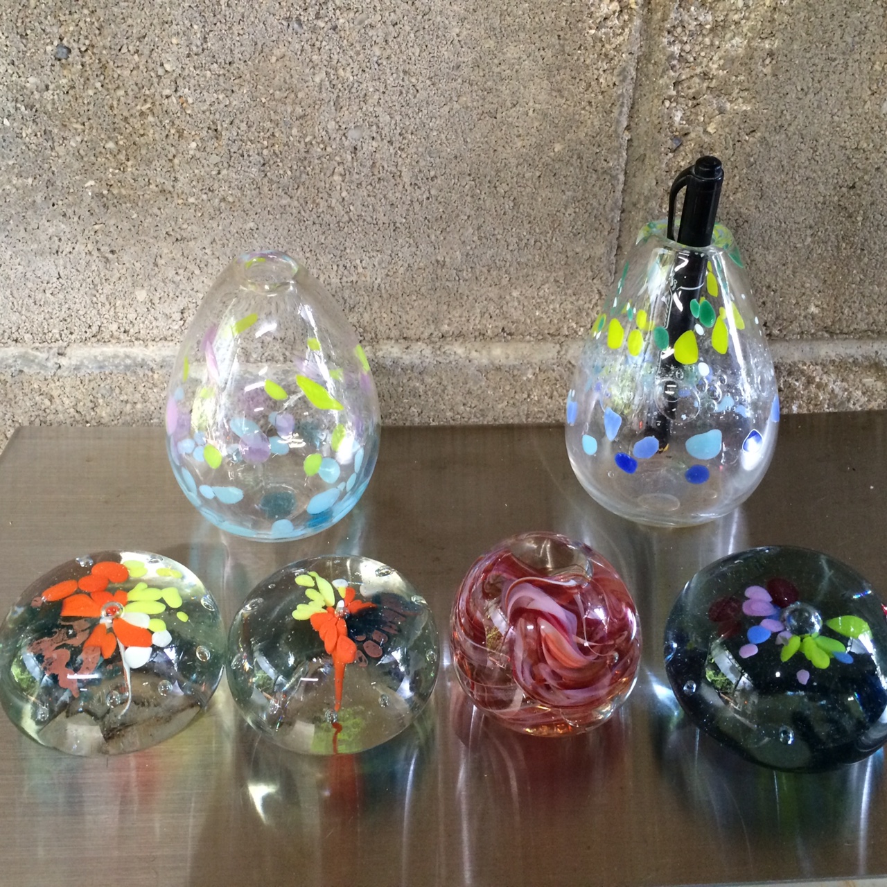 ��֑}���ƃy�[�p�[�E�F�C�g�̍�i��B�F��͗l�͂��D���Ȃ̂����I�т��������B