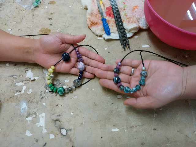 ブレスレットにしてお持ち帰りしました★