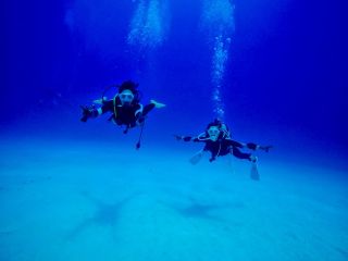 八重山の青い海に包まれちゃお★