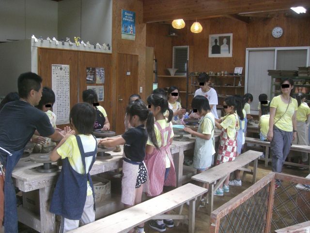 教室の様子です。(小学生20名様が体験された際の画像です。)