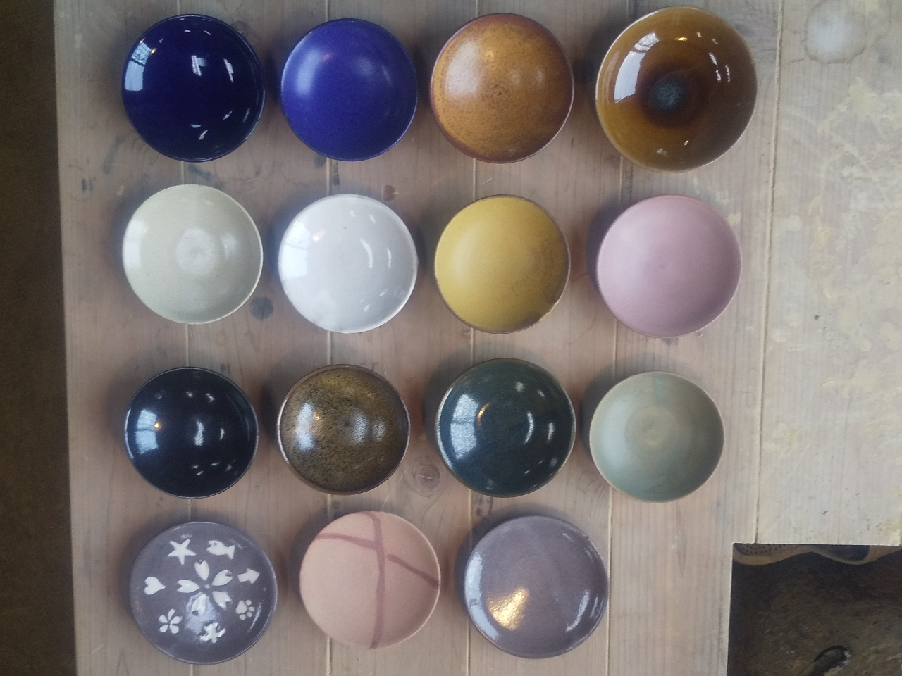 i͂̐F{̒ADȐFi֖j⑕i摜E2jIłdグ܂B