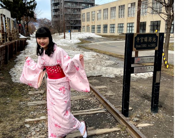 旧手宮線跡地にて