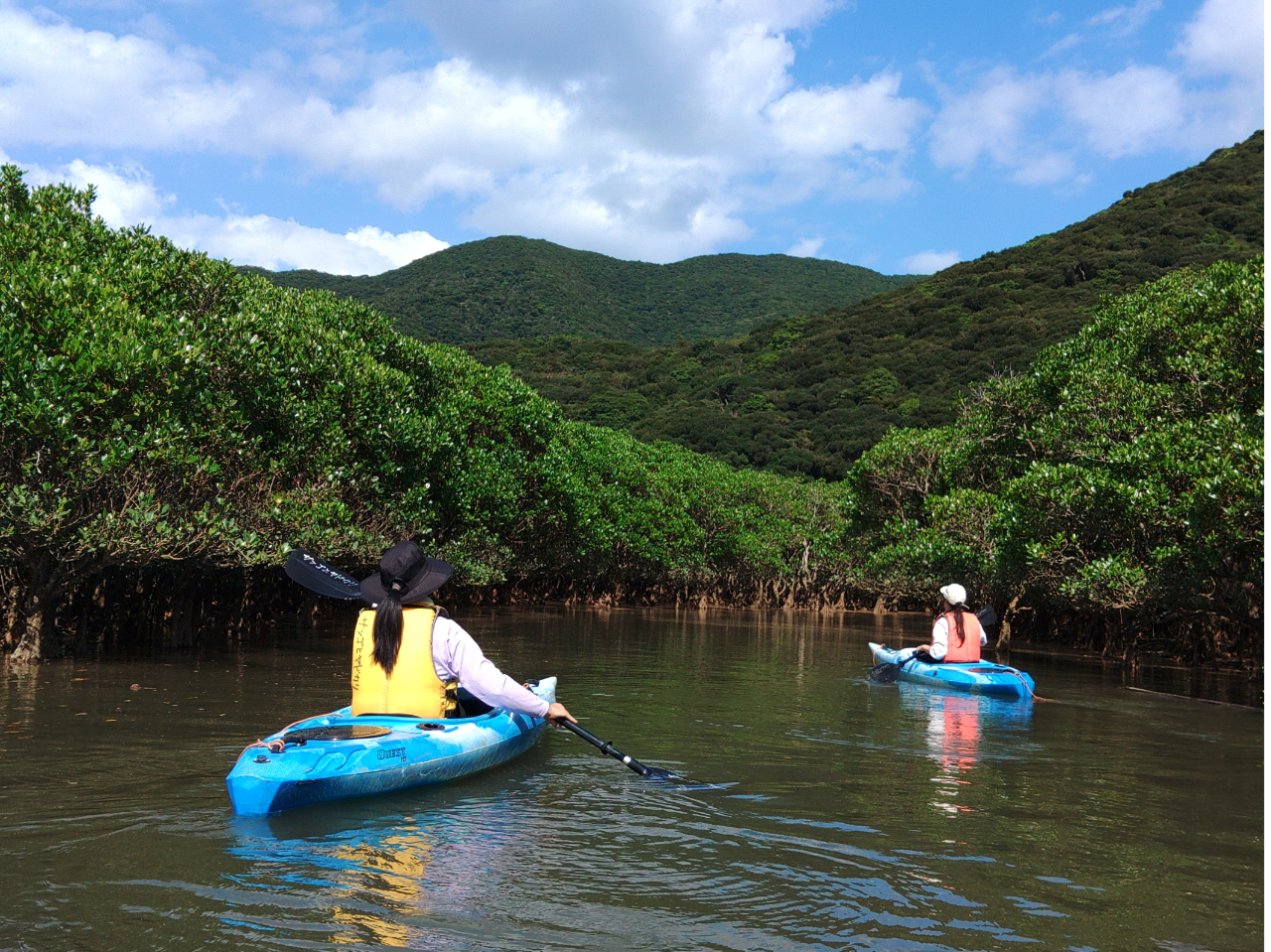 満潮時は細い水路に入ります