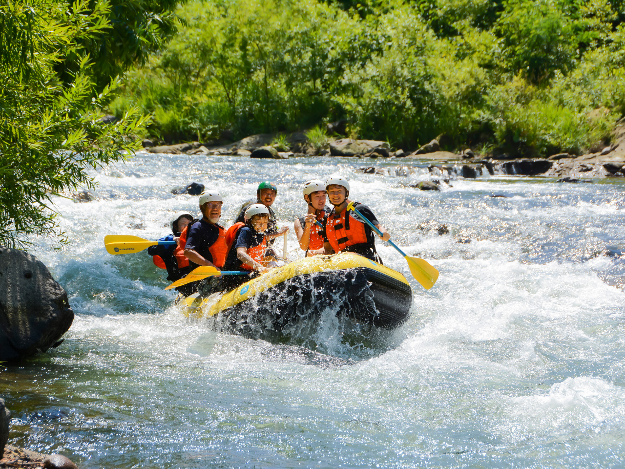 ラフティング ~ニセコで大人気!